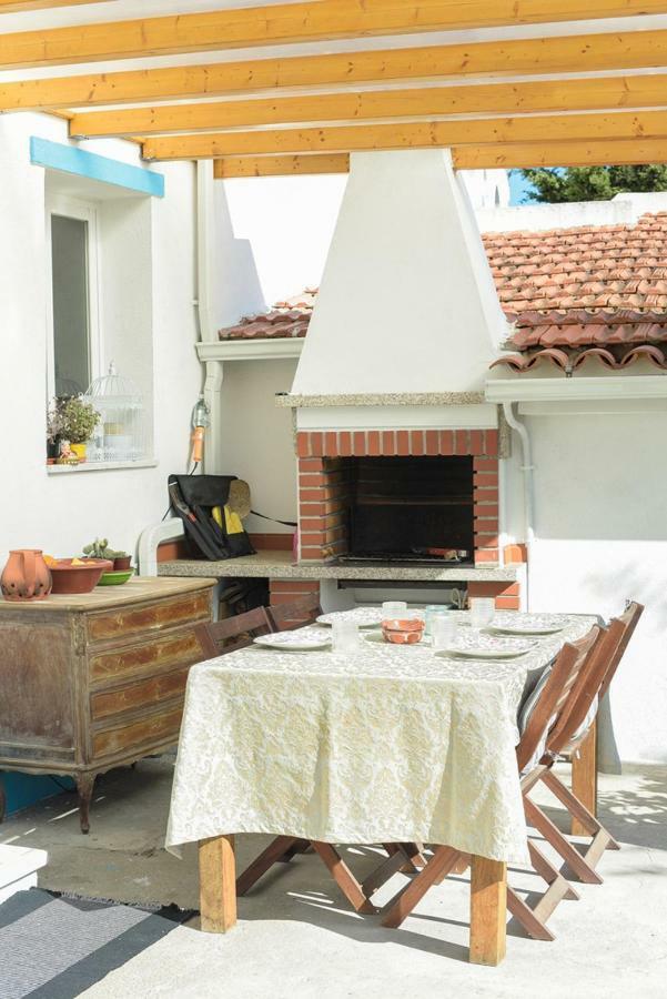 A Perfect Vacation - Beach And City Costa da Caparica Exterior photo